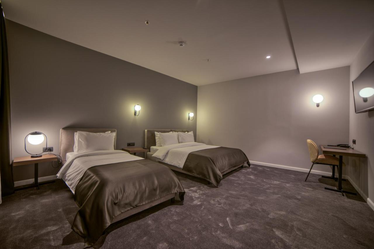 פודגוריצה Boscovich Boutique Hotel מראה חיצוני תמונה