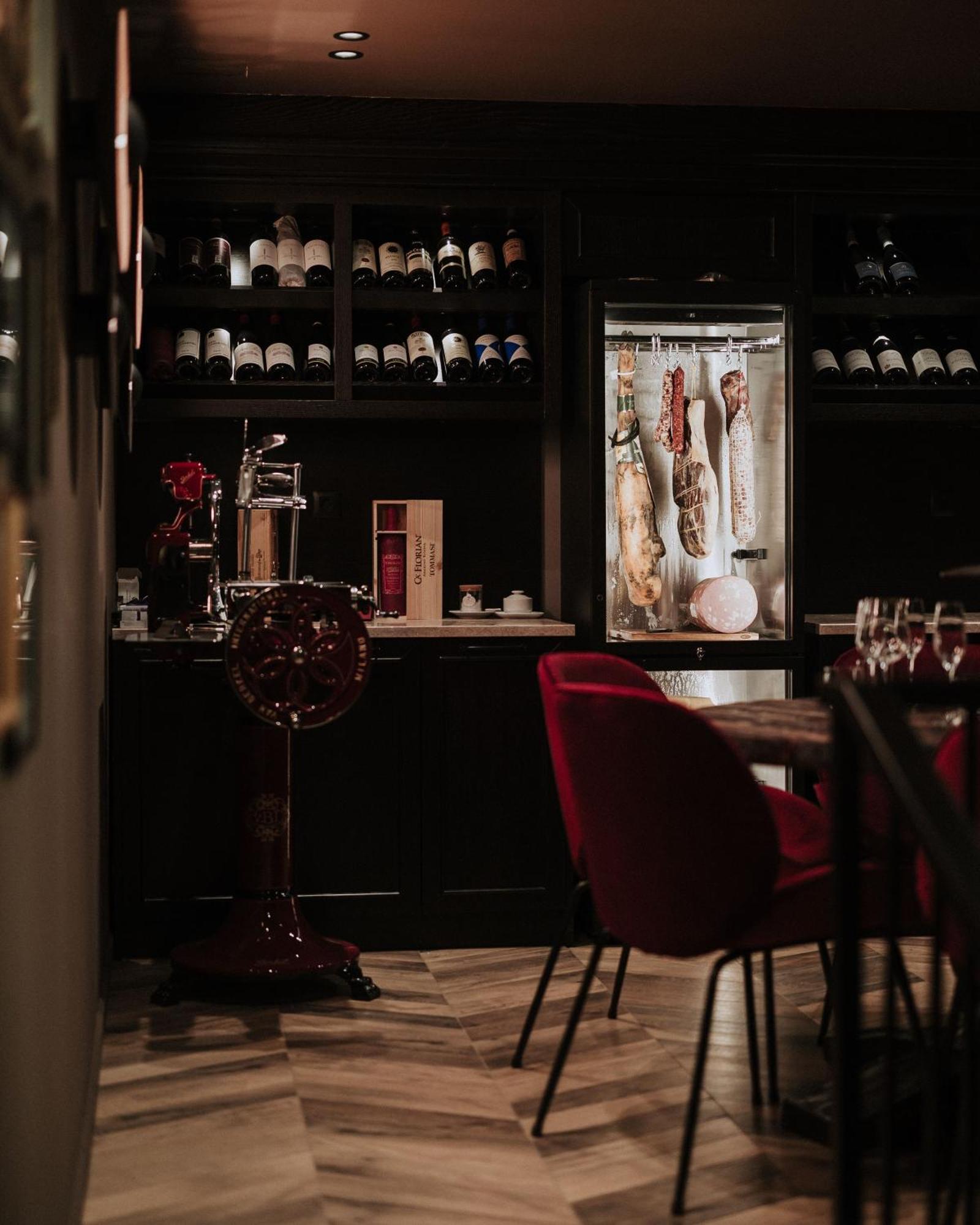 פודגוריצה Boscovich Boutique Hotel מראה חיצוני תמונה